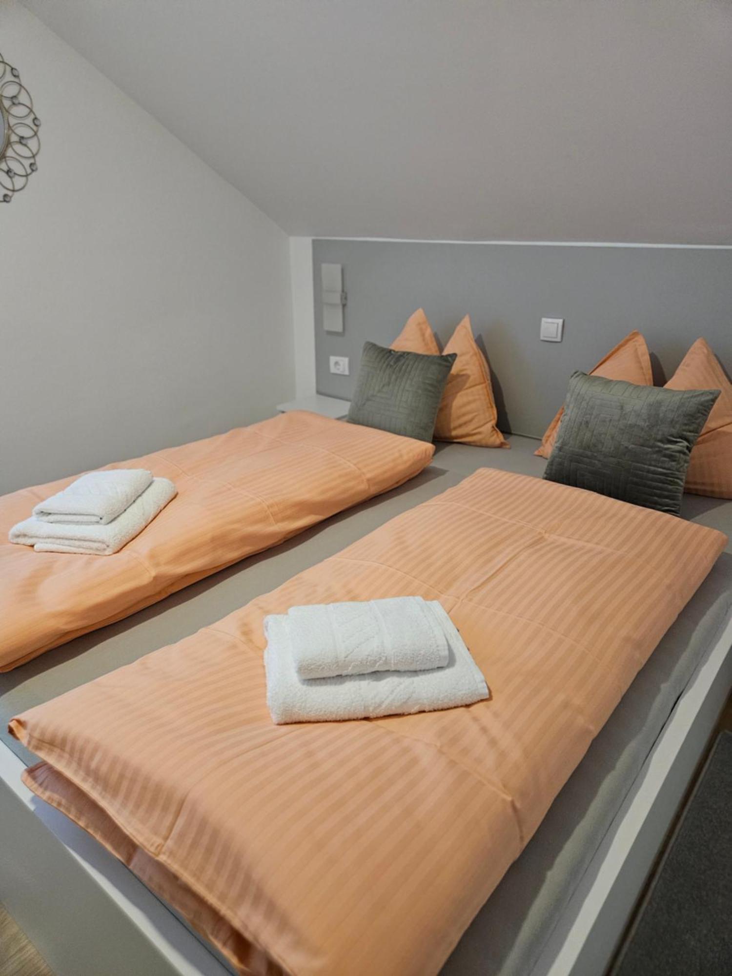 Apartmani Lotus เวิร์ดนิค ภายนอก รูปภาพ